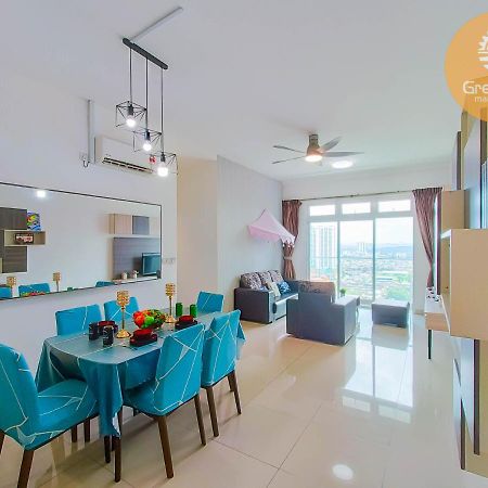 Twin Galaxy By Greatday Apartman Johor Bahru Kültér fotó