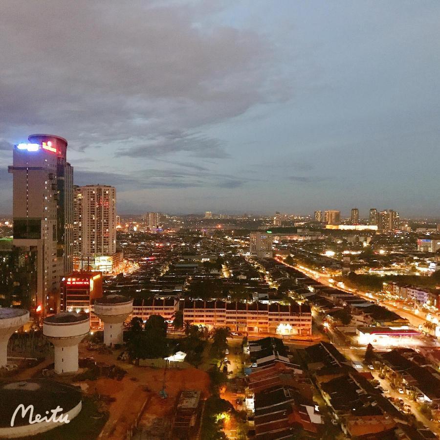 Twin Galaxy By Greatday Apartman Johor Bahru Kültér fotó