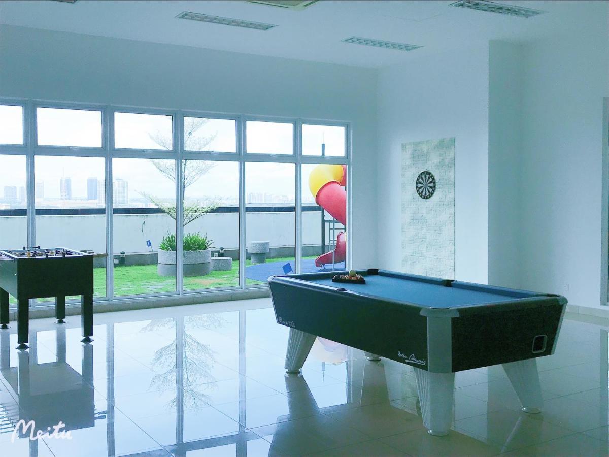 Twin Galaxy By Greatday Apartman Johor Bahru Kültér fotó